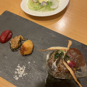 お肉の上にあるのが、自家製のクリスタルポテトです。|702591さんのララマリーの写真(2134964)