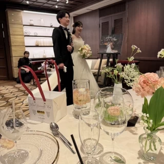披露宴入場シーン