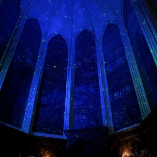 式場でのプラネタリウム演出です