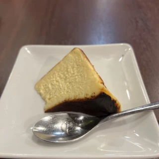 デザートのケーキ