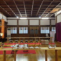 神社の座席