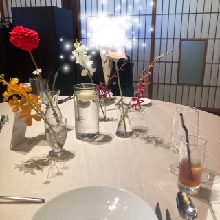 結婚式場には珍しい全面引き戸のすりガラス。旅館のようでした。