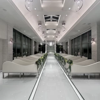 夜のチャペル