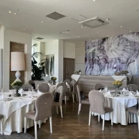 イスや装飾も海のイメージでかわいいです