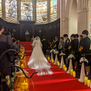 参列者との距離も近いです