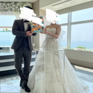キャンバス地のオリジナルの結婚証明書を披露できた