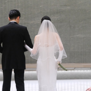 挙式　新郎新婦退場