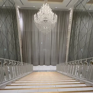 階段下がすこし狭いと感じました