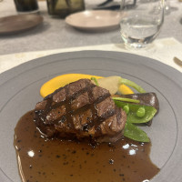 試食会のメインです。18000円のコースのフィレ肉です。