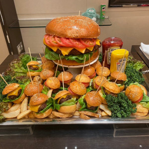 ウェディングハンバーガー|705266さんのラグナヴェール 名古屋（LAGUNAVEIL NAGOYA）の写真(2154002)