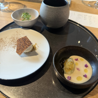 前菜。どれも美しくおいしかったです。