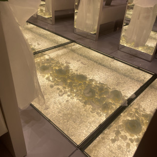 挙式会場床