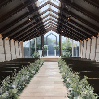 落ち着いた雰囲気のチャペル