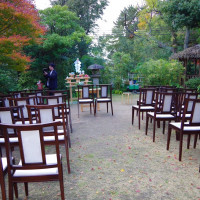 お庭で神前式
近くの神社様から出張して頂きました