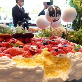 ウェディングケーキのトッパーは持ち込み可能で手作りしました