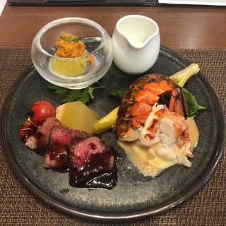 試食はワンプレートで対応してもらいました　オマール海老あり