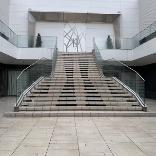 チャペルと繋がっていました