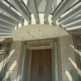 ここから花嫁たちが出てきます!