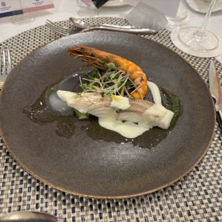 魚料理が柔らかくて美味しかった。