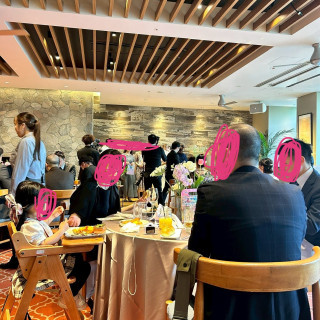 演出中