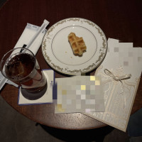 ウェルカムドリンクとワッフル