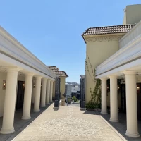 チャペルの扉の外からの景色です。
