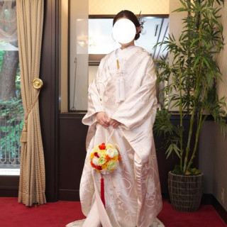 披露宴会場の鏡越し