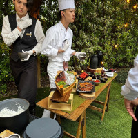 お茶漬けビュッフェは、鯛のお造りに鰻にタラコにいくらと豪華