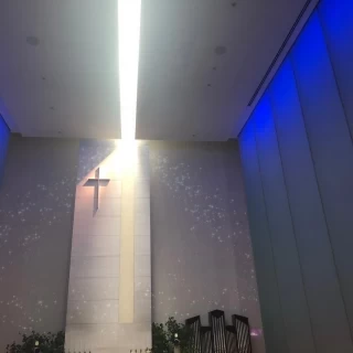 チャペル光演出1