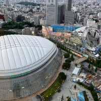 控え室から東京ドームが見えます