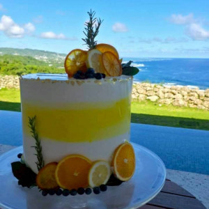 ボタニカル&フルーツのウェディングケーキ|709489さんのサザンチャペル／KIRANAH RESORT（キラナリゾート）沖縄の写真(2543315)