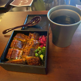 お料理のウナギです。