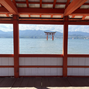 回廊から見た鳥居|709917さんの厳島神社の写真(2251208)