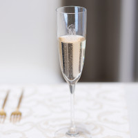 乾杯のシャンパン