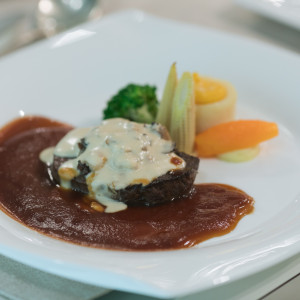 お肉料理です|710310さんの新横浜プリンスホテルの写真(2442094)