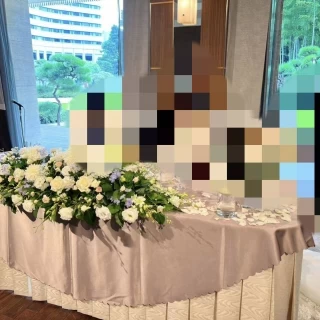カーテンが開いている高砂