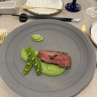 肉料理です。