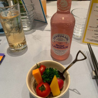 アミューズ