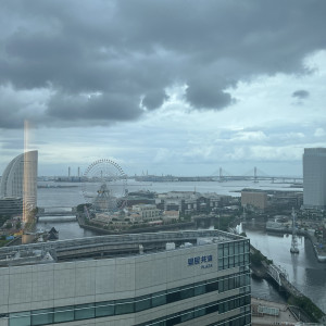 会場からの眺望です。曇天の日でしたが、明るく感じました。|710636さんのYOKOHAMA MONOLITH ～横浜モノリス～の写真(2190053)