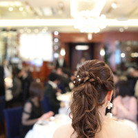 ヘアセットは挙式、披露宴、お色直しと3パターンしました