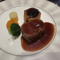メイン料理　味がしっかりめで美味しかったです