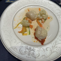 魚料理　ホタテの中にムースが入っていました