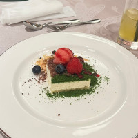 デザートはこちら＋ウェディングケーキ