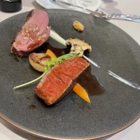 メインのお肉料理