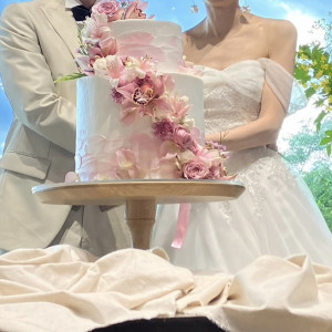 カラーの変更や装花のアレンジで自分好みのケーキにできます|711873さんのFlairge Dalliance（フレアージュダリアンス）の写真(2199827)
