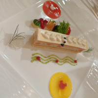 コース料理の前菜です