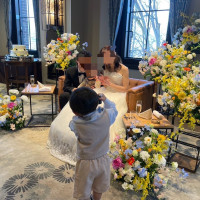 ドレスが見えるよう課金してソファスタイルに。