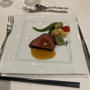 当日提供のお肉料理|712212さんのロザンジュイア広尾迎賓館（LOSANGEIA）の写真(2205318)