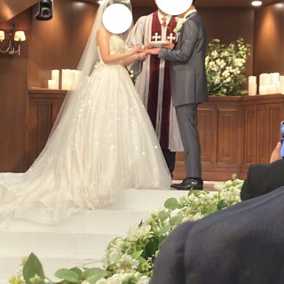 牧師さんがリードしてくれます。