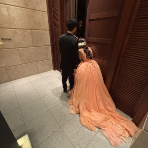 退場後、エンドロールを二人で覗いています|712313さんのTHE GRAND ORIENTAL MINATOMIRAI(グランドオリエンタル みなとみらい)の写真(2560915)